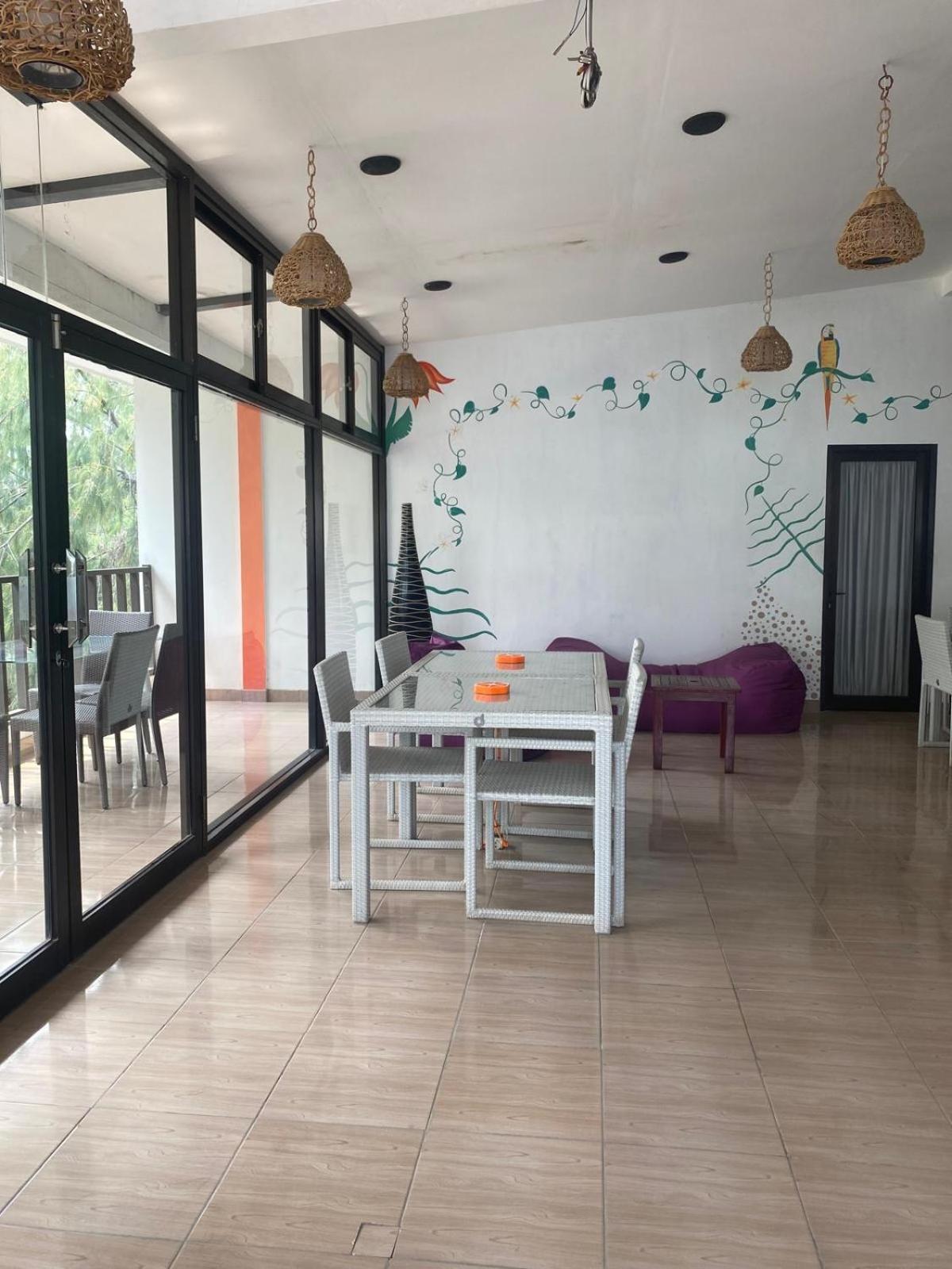Tropica Gili Total Body Fit - Free Access Gym And Coworking Space Τζίλι Τραγουανγκάν Εξωτερικό φωτογραφία