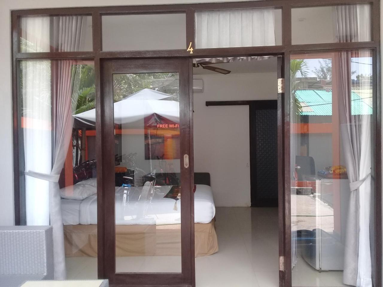 Tropica Gili Total Body Fit - Free Access Gym And Coworking Space Τζίλι Τραγουανγκάν Εξωτερικό φωτογραφία